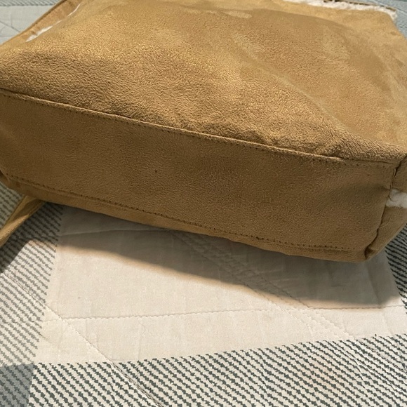 Vintage Y2K Disney Mickey Crossbody Bag Faux Suede/Shearling Adjustable Strap - Picture 3 of 8